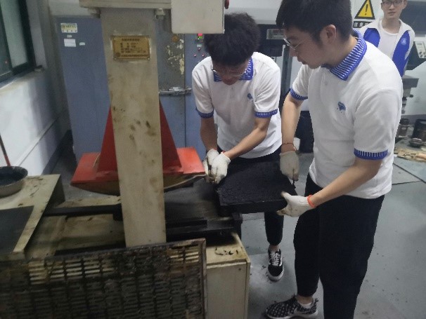 1598248560650071925.jpg 8.jpg